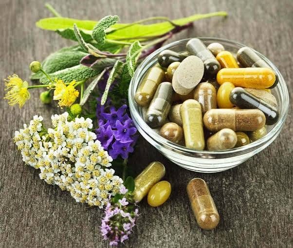 Best Supplements for Hormonal Migraines Magnesium, B2, and More