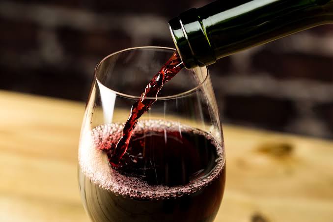 Does Red Wine Cause Migraines What the Research Says